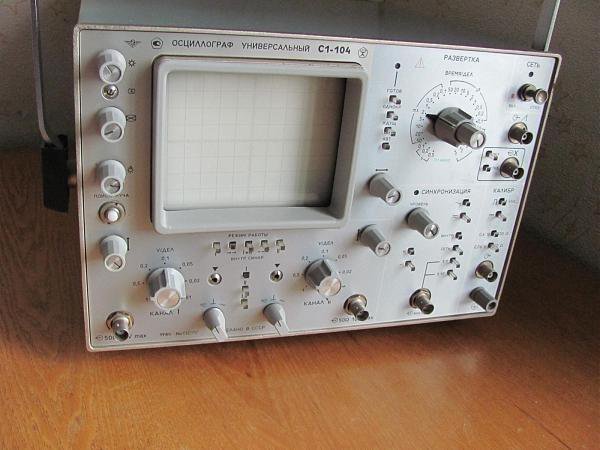 Осциллограф с1. С1-104. Разбор осциллографа с1-104. С1-104 фото. Т-104 аппарат.