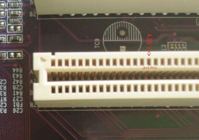 Слот pci e x1. Фиксатор разъема PCI-E x1. PCIE x16 распиновка. Разъем PCI-E видеокарты напряжения.