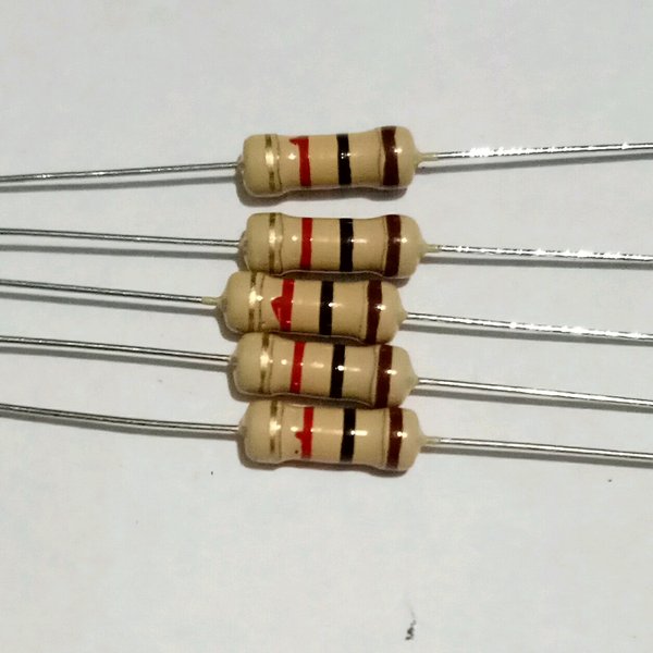 Резистор 5 6. 1k ohm Resistor. W2k01 резистор. Резистор kiwame 2w 680 ohm. Резистор 2вт 17к.