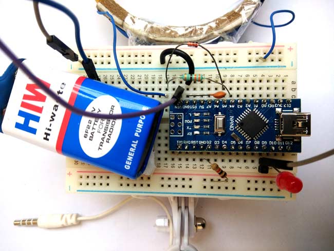 Metal Detector using Arduino hardware implementation