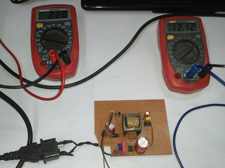 12V 1A Power Supply Circuit Design using VIPer22A