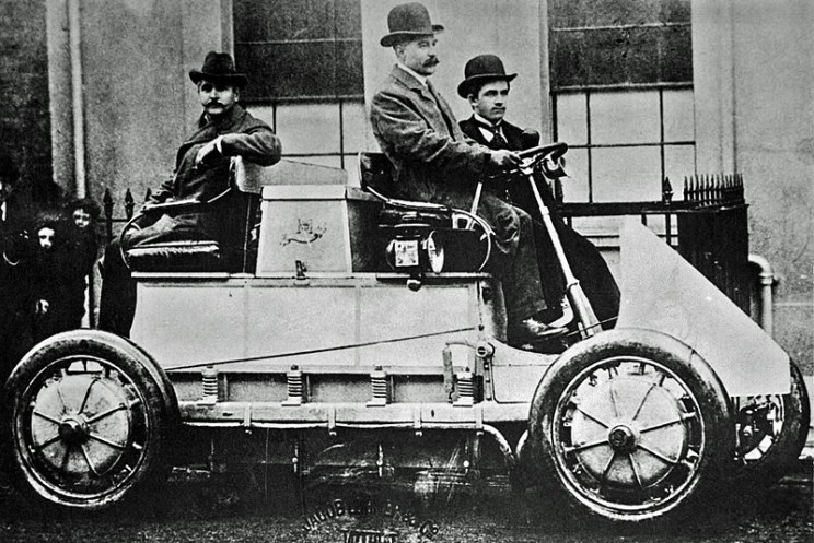 The history of electric cars first hybrid