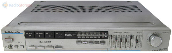 Внешний вид усилителя мощности Радиотехника У-7111