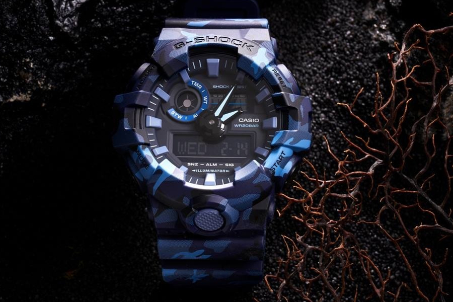 Часы Casio G-shock GA-700CM-2A