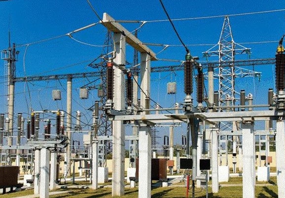 Importance of Reactive Power. Voltage Control by Reactive Power